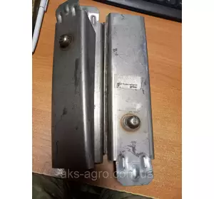 VNB4956078 VNB1999102 Лопатка розкидача добрив 235mm Kverneland VNB4956078 VNB1999102 Лопатка розкидача добрив 235mm Kverneland